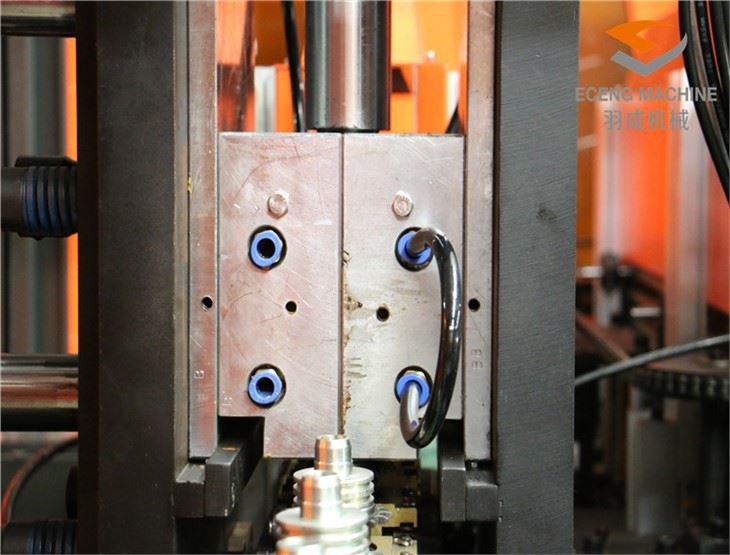 Automatic 2 Cavity PET Blow Molding Machines